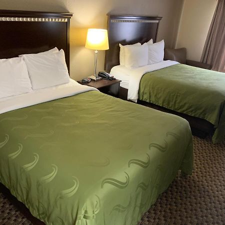 Quality Inn Macomb Near University Area Exterior photo